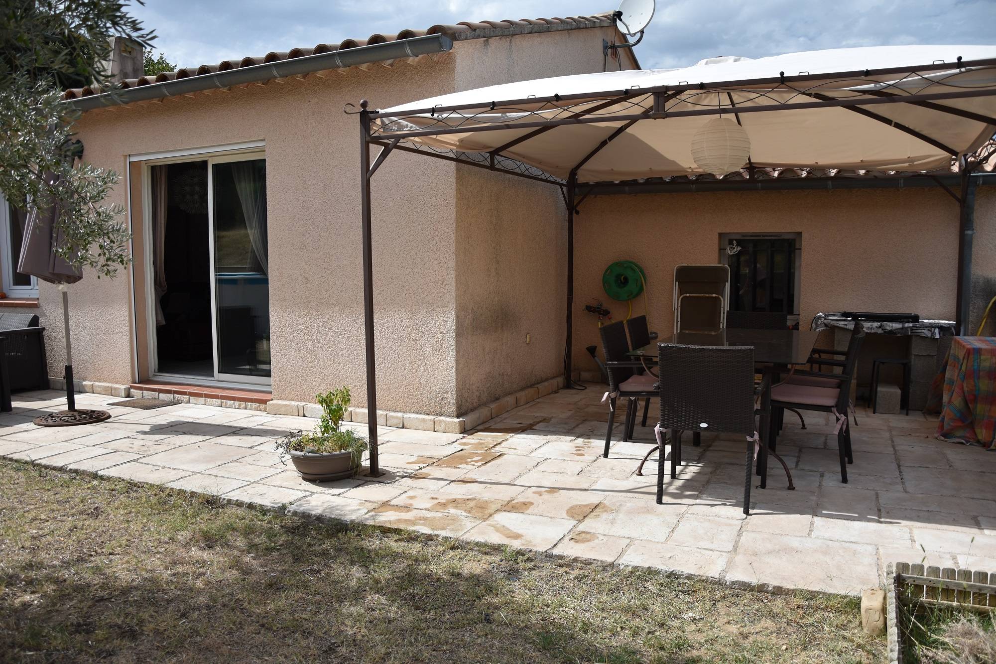 Villa de plain pied proche  St Paul 3 Châteaux- VENDUE PAR MIRANDA IMMOBILIER